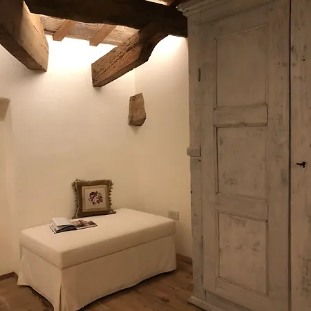 Le Di San Vitale לינה וארוחת בוקר ראבנה