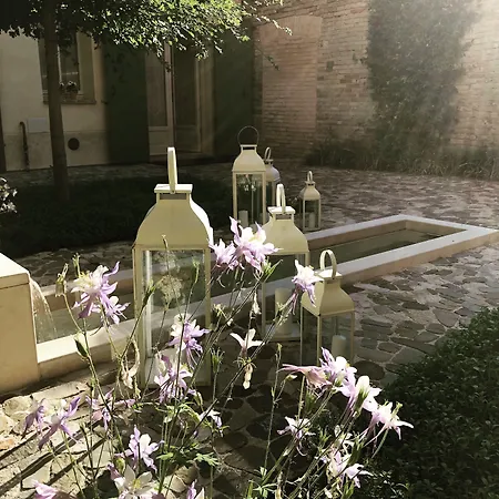 לינה וארוחת בוקר Le Di San Vitale ראבנה