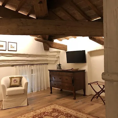 Bed & Breakfast Le Di San Vitale *
