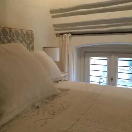 Bed & Breakfast Le Di San Vitale *
