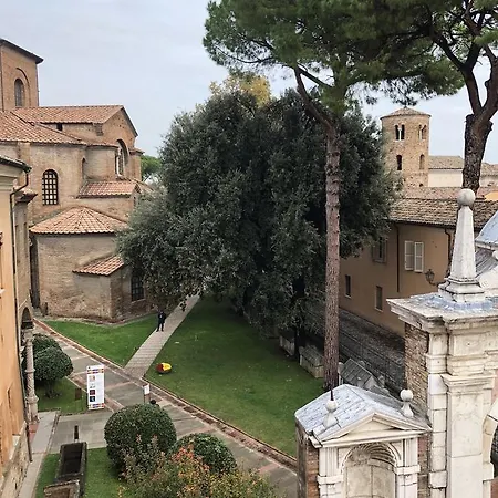 Le Di San Vitale * Ravenna
