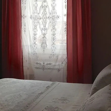 לינה וארוחת בוקר Le Di San Vitale 4*