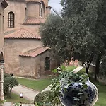 Le Di San Vitale