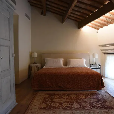 Le Di San Vitale Bed and Breakfast Ραβένα