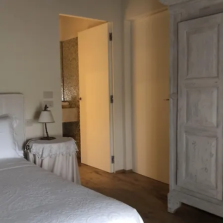 Le Di San Vitale Panzió 4*