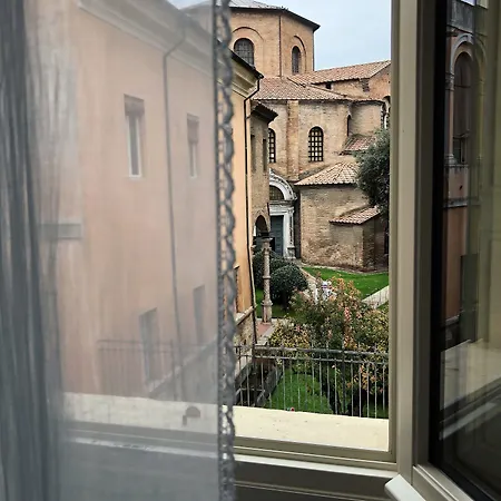 Le Di San Vitale Bed and Breakfast Ραβένα