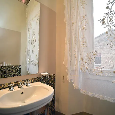 Le Di San Vitale 4* Ραβένα