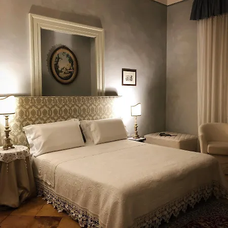 Le Di San Vitale 4* ראבנה