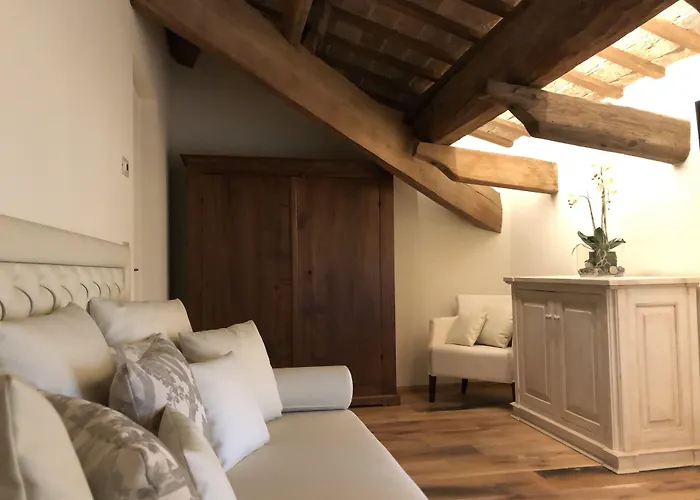 Le Di San Vitale 4* رافيننا