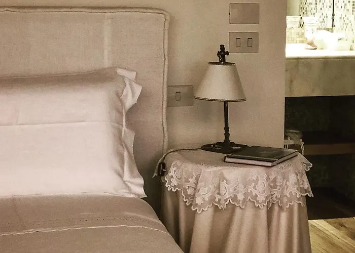 فندق مبيت وإفطار Le Di San Vitale 4*