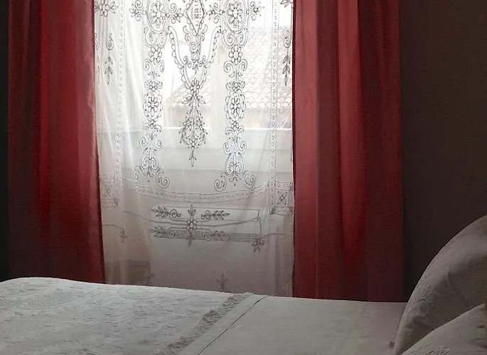 فندق مبيت وإفطار Le Di San Vitale 4*